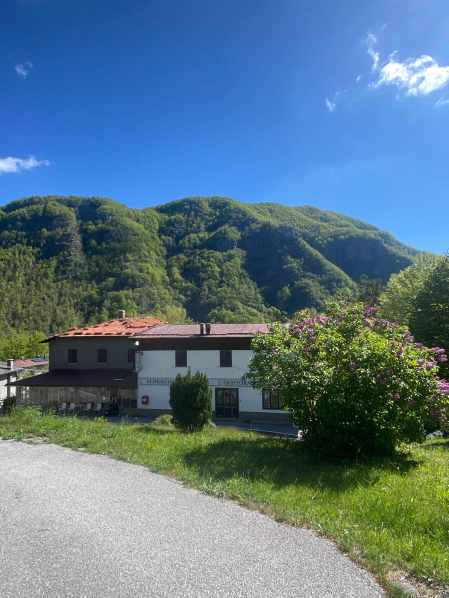 Albergo La Villa Abetone Exterior photo